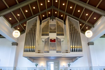 Struer kirke fik sit første orgel i 1892,